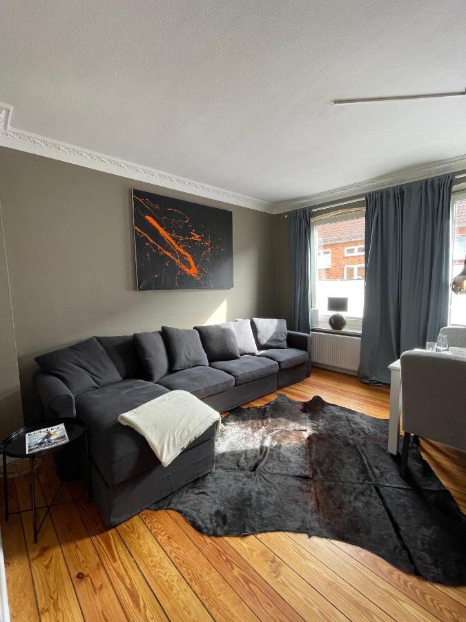 Altbaucharme Deluxe Mit Balkon In Zentraler Lage Διαμέρισμα Κίελο Εξωτερικό φωτογραφία
